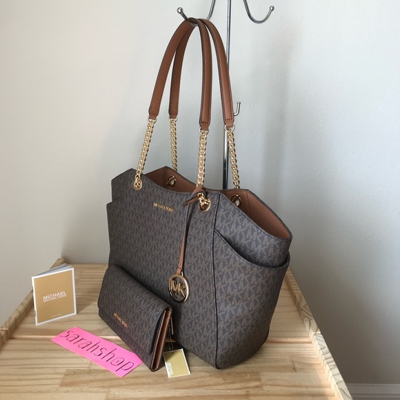 🌼Michael Kors Set - Picture 3 of 16